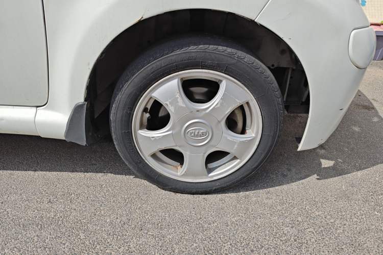 Used BYD F0 2013 1.0L AMT Joyful Cool Model
