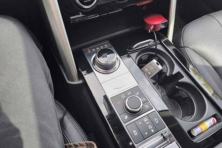 Used Land Rover Discovery 2019 3.0 SC V6 HSE
