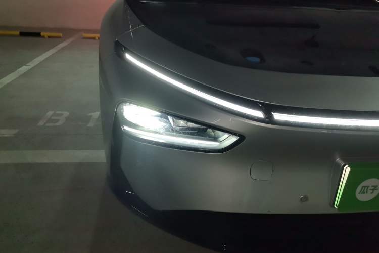 Used XPeng P7+ 2024 Ultra-Long Range Max Right Front Headlight