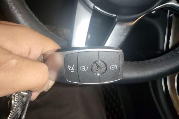 Used Mercedes-Benz GLC 2021 GLC 260 L 4MATIC Luxury Model
