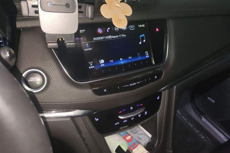 Used Cadillac XT5 2018 25T Luxury Model
