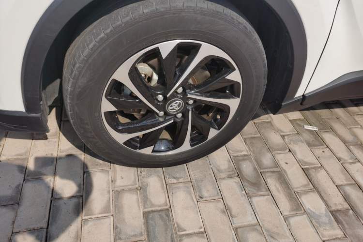 Used Toyota IZOA 2020 2.0L Enjoy Edition
