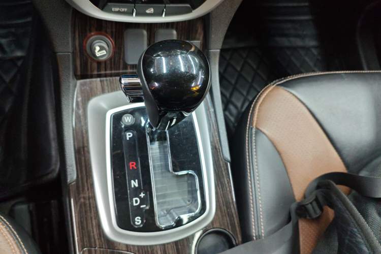 Used GAC Trumpchi GS5 Super 2016 2.0L Automatic Two-Wheel Drive Anniversary Edition
