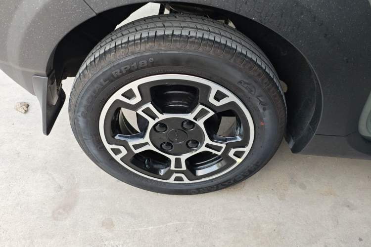 Used Geely Galaxy Panda 2025 210km Panda Rider Right Rear Wheel Hub