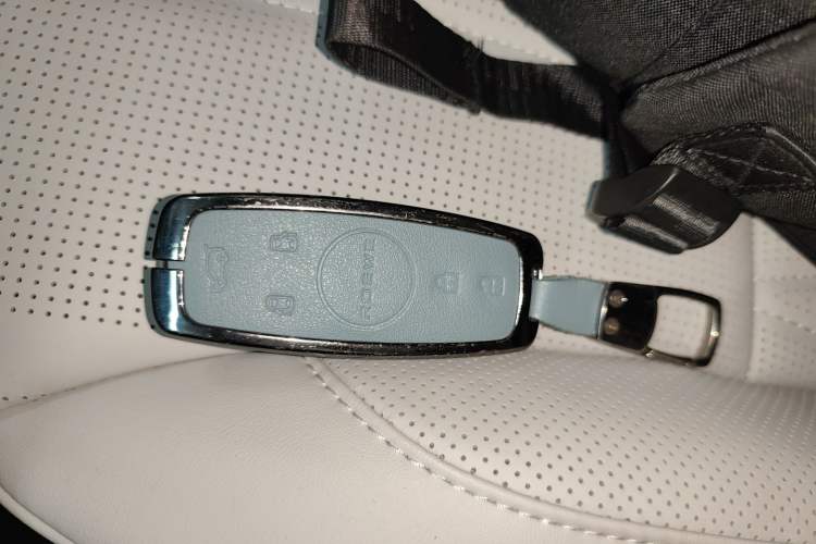 Used Roewe iMAX8 2023 400TGI Comfort Edition