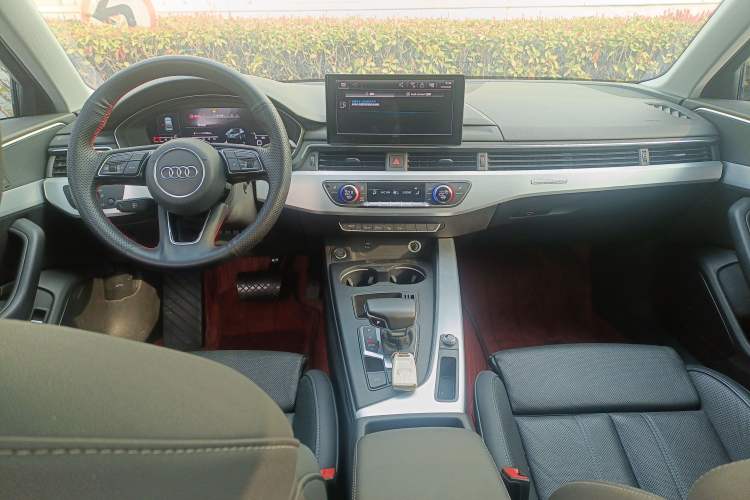 Used Audi A4L 2020 40 TFSI quattro Luxury Dynamic Model