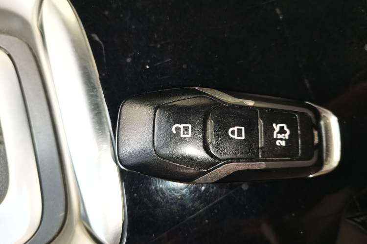 Used Ford Mondeo 2013 2.0L GTDi 200 Luxury Model Vehicle Key