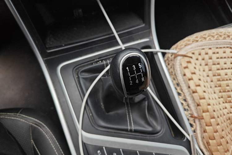 Used Geely Auto Vision X6 2018 1.8L Manual 4G Connect Luxury Edition