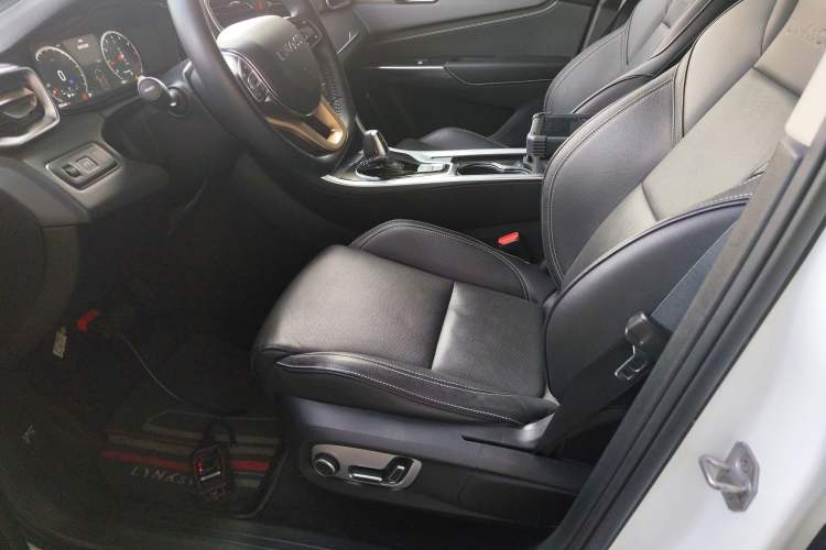 Used Lynk & Co 01 2019 2.0T Two-Wheel-Drive Pro Version China V Standard