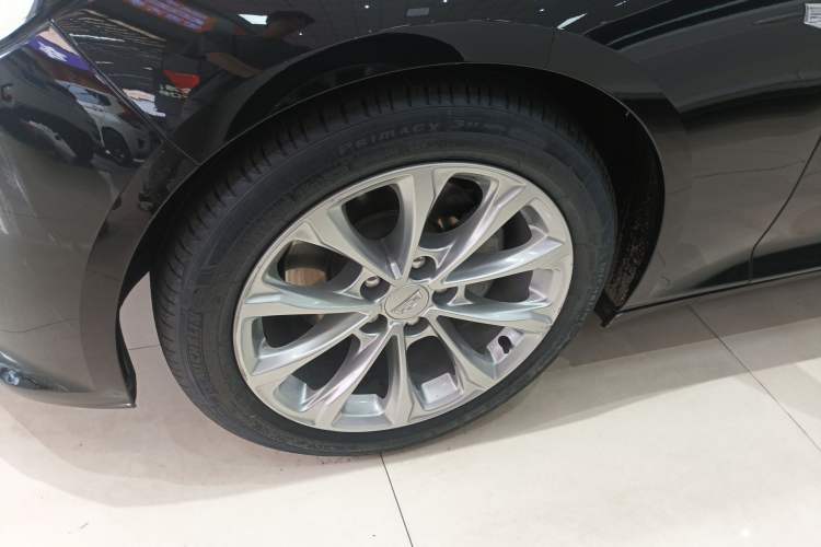 Used Cadillac CT5 2021 Revised 28T Luxury Version
