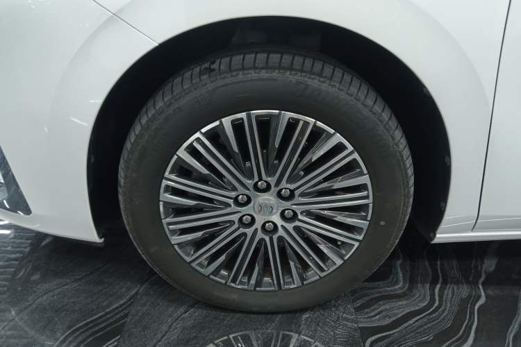 Used Buick GL8 New Energy 2024 Lu Zun Deluxe Edition 7-Seater
