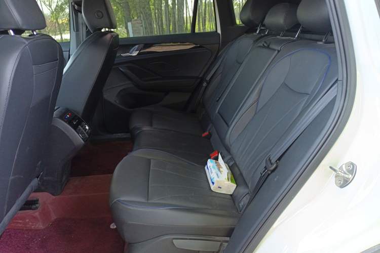 Used Volkswagen Tiguan L 2024 PRO 330TSI Two-Wheel Drive Smart Edition
