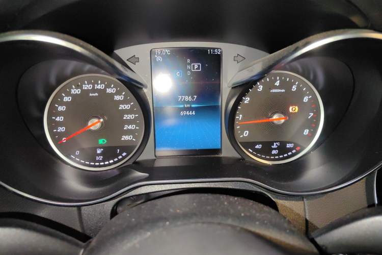 Used Mercedes-Benz C-Class 2019 C 180 L Fashion Edition Sport Version