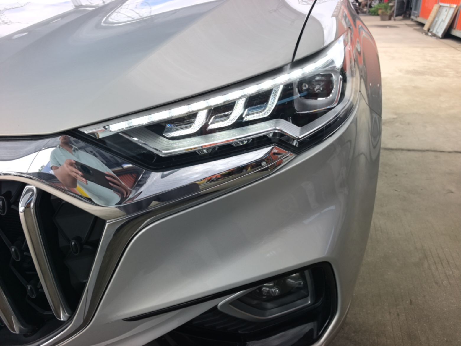 Hongqi HS5 2022 Facelifted Version 2.0T Smart Connect Flagship All-Wheel-Drive Edition — снимка 8