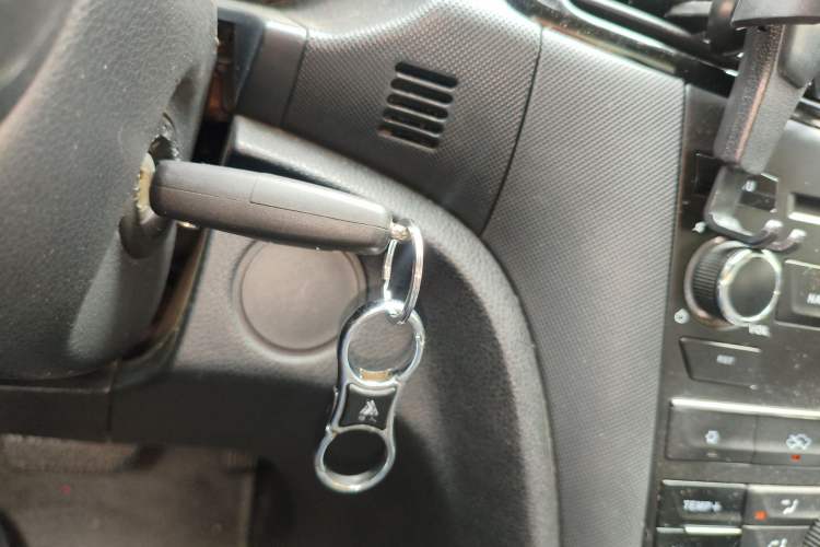 Used Bestune B70 2014 2.0L automatic luxury version