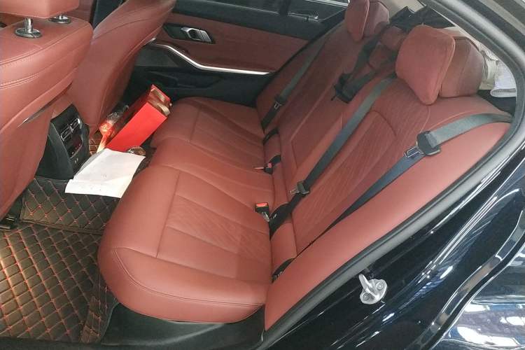 Used BMW i3 2024 eDrive 40 L Midnight Edition Left Rear Seat