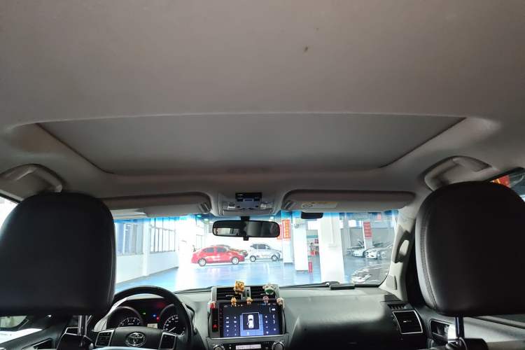 Used Toyota Prado 2016 2.7L Automatic Standard Edition Headliner