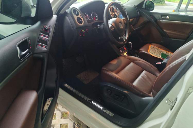 Used Volkswagen Tiguan 2015 1.8TSI Automatic Two-Wheel Drive Luxury Model Driver Seat