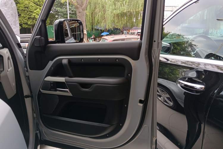 Used Land Rover Defender 2024 110 3.0T P400 XS