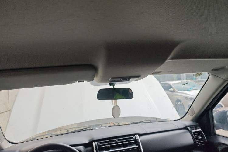 Used CHANGAN OSHAN X70A 2019 1.5L Manual Basic Version China VI Standard