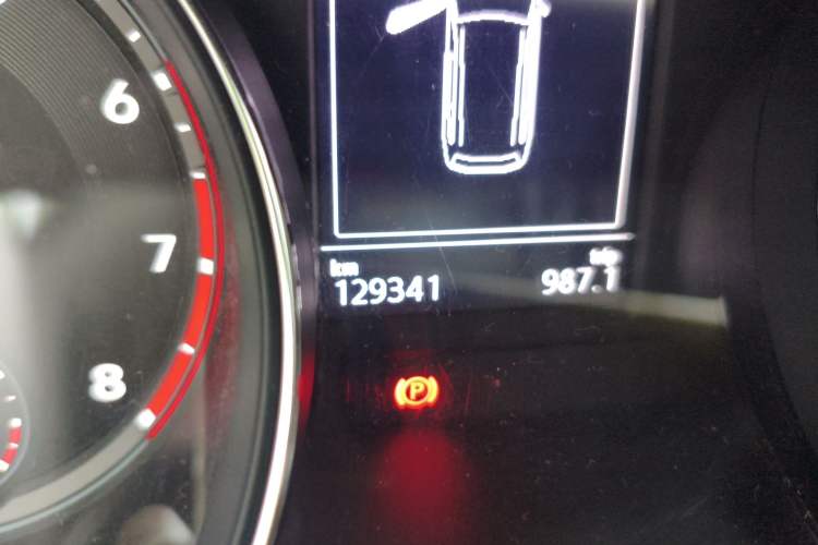 Used Volkswagen Teramont 2017 330TSI Two-Wheel-Drive Luxury Edition Odometer Close Up