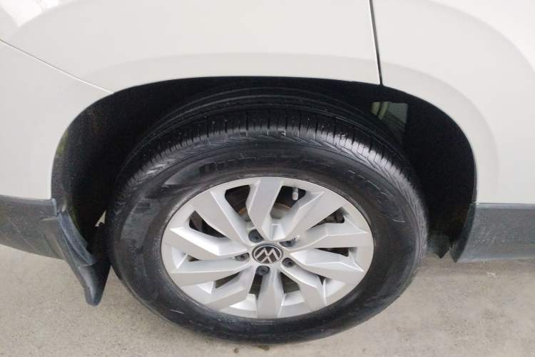 Used Volkswagen Tharu 2021 280TSI Two-Wheel Drive Trend Edition