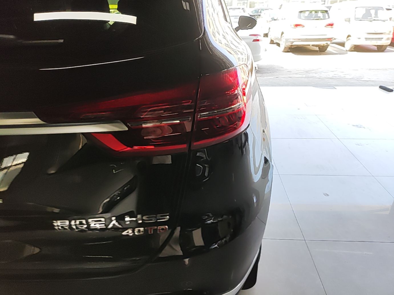 Hongqi HS5 2022 Facelifted Version 2.0T Smart Connect Flagship All-Wheel-Drive Edition — снимка 9