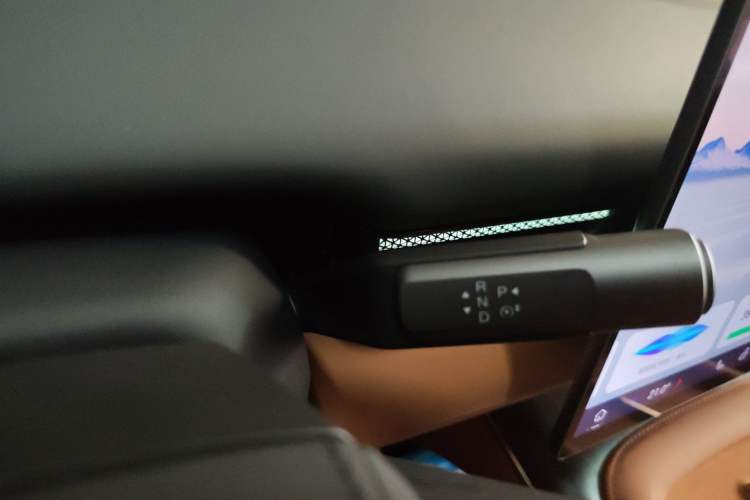 Used Hyptec HL 2025 700 Ultra Six-Seater All-Wheel-Drive LiDAR Version