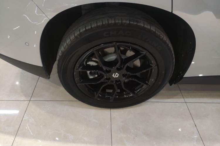 Used Leapmotor C10 2026 605 LiDAR Version Right Rear Wheel Hub