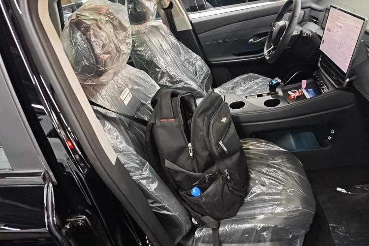 Used JETOUR Shanhai L9 2024 1.5TD 2DHT Pro 7-Seater Right Front Seat