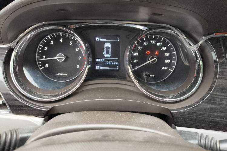 Used Baojun 730 2015 1.8L Manual Comfort ESP Version 7-seater