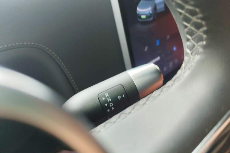 Used Li Auto L8 2023 Max model