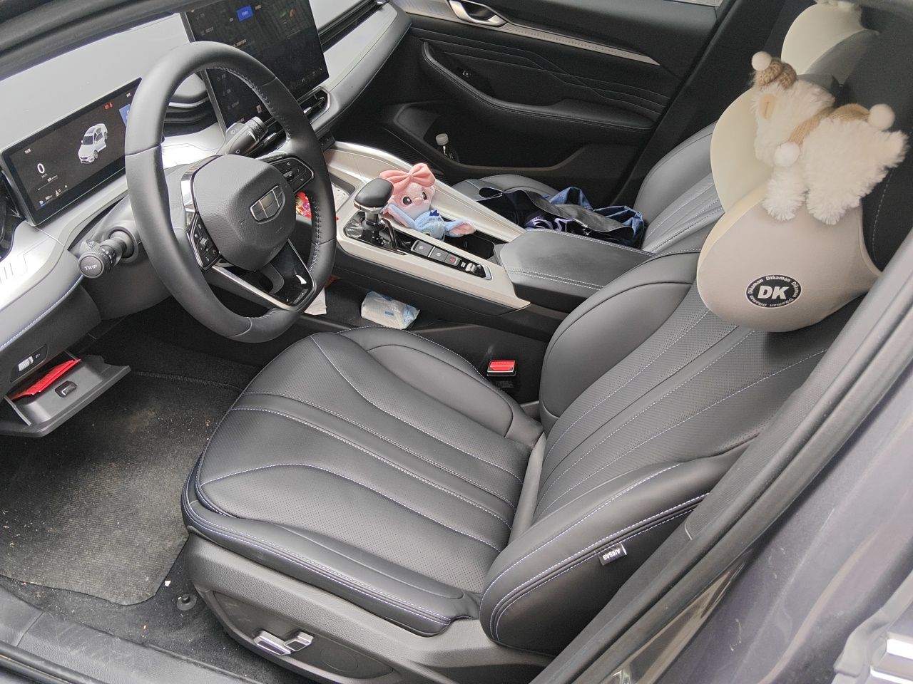 Geely Auto Preface 2025 Dongfang Yao 1.5TD Fuyao Edition — снимка 15