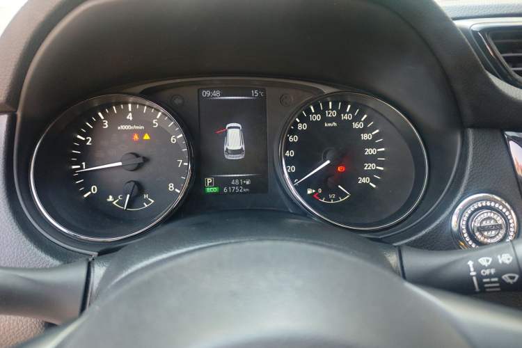 Used Nissan X-Trail 2019 2.0L CVT Smart Connect Comfort Edition 2WD Instrument Cluster