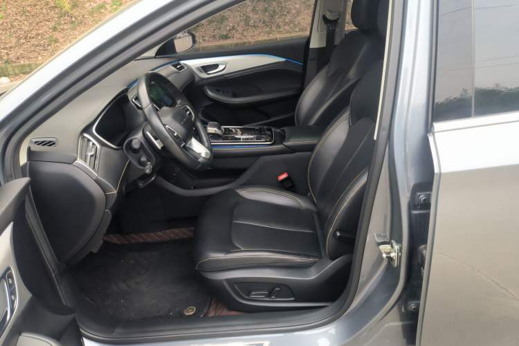 Used Roewe i6 MAX 2020 300TGI Automatic "Swell Cool Smart Drive" Edition
