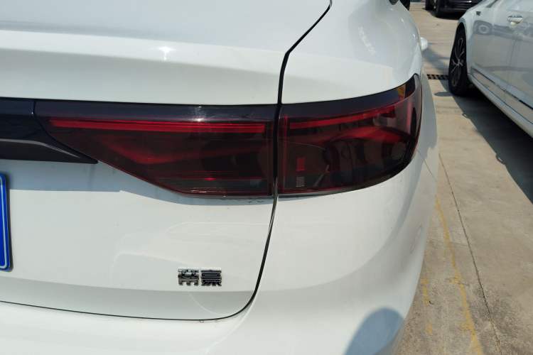 Used Geely Auto Emgrand 2025 4th Generation 1.5L CVT Longteng Edition
