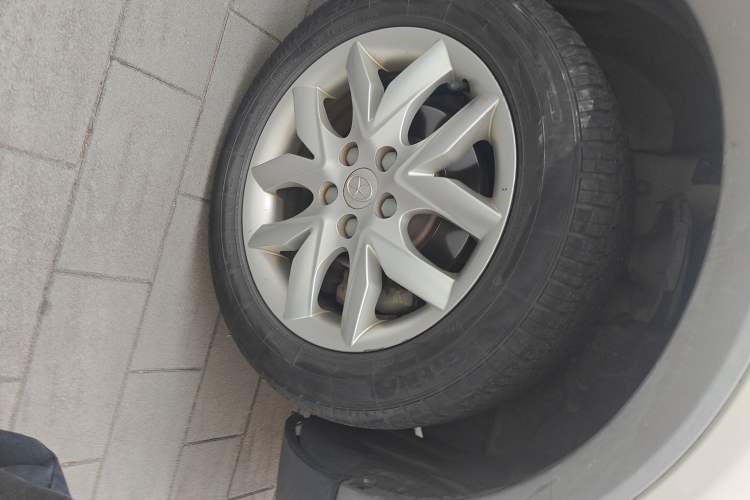 Used JAC Refine S3 2014 1.5L Manual Luxury Smart Model
