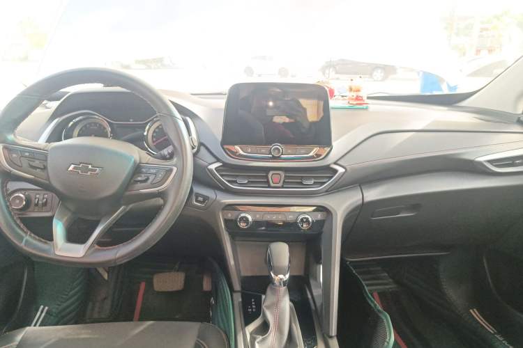 Used Chevrolet Orlando 2020 Light Hybrid Redline 530T Automatic Enjoyment Edition (5+2 Models)
