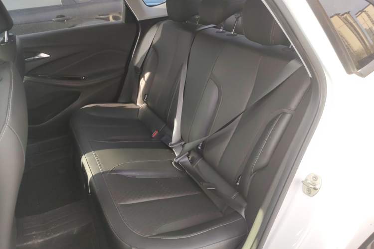 Used Buick Verano 2023 Pro Enjoyment Edition Left Rear Seat