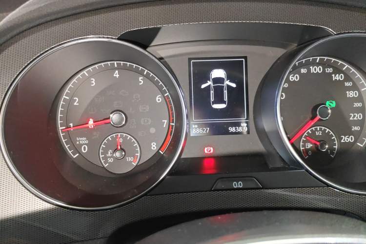 Used Volkswagen Golf Sportsvan 2018 230TSI Automatic Trend Edition
