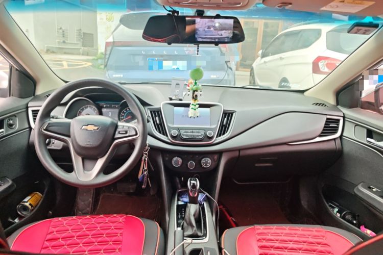 Used Chevrolet Cavalier 2019 325T Dual-Clutch Xinyue Edition Center Console