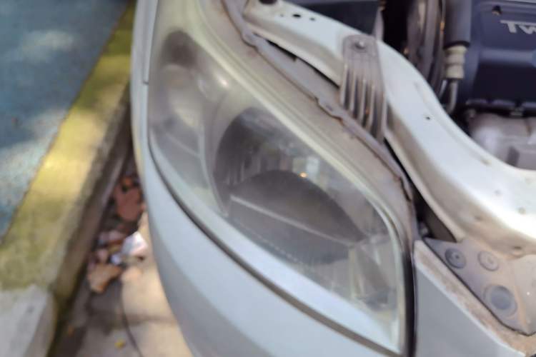 Used Chevrolet Lova 2010 1.4 MT Fengdu Version
