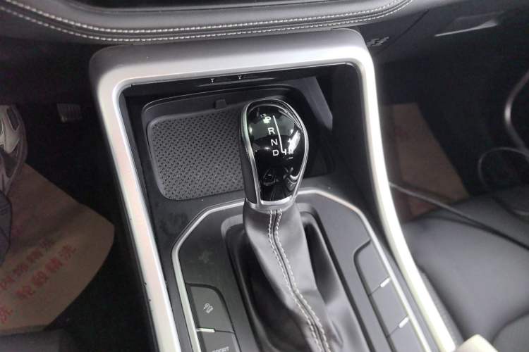 Used Geely Auto Vision X6 2020 1.4T CVT Luxury Edition
