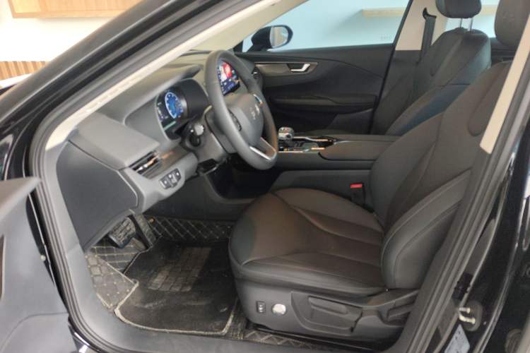 Used Hongqi E-QM5 2023 Revised Version Basic Travel Edition