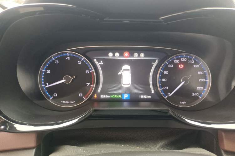 Used GAC Trumpchi GS8 2017 320T Two-Wheel Drive Luxury Smart Connectivity Version (7 Seats)
