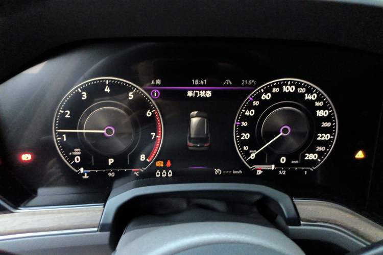 Used Volkswagen Touareg 2022 2.0 TSI RuiShang Edition Instrument Cluster