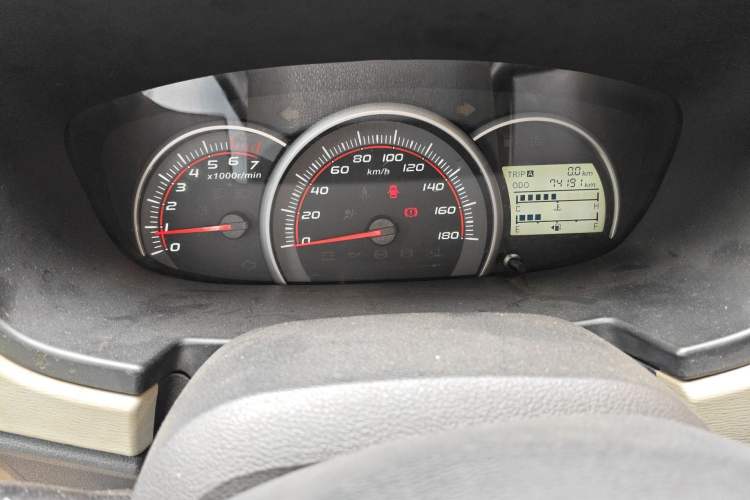 Used CHANGAN OSHAN Olisway 2013 1.2L Manual Elite Model
