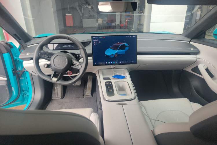 Used Xiaomi Auto SU7 2024 Rear-Drive Long-Range Intelligent Driving Version
