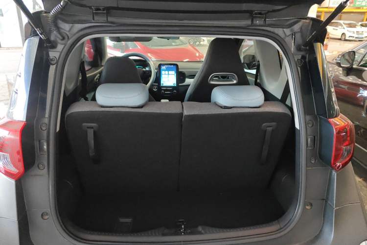 Used Chery Little Ant 2022 Sweet Pink Edition Half-Sugar Version Lithium Iron Phosphate 30 kW 301 km Trunk