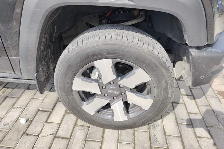 Used BAIC Off-Road BJ40 Electric Drive 2025 Advanced Edition
